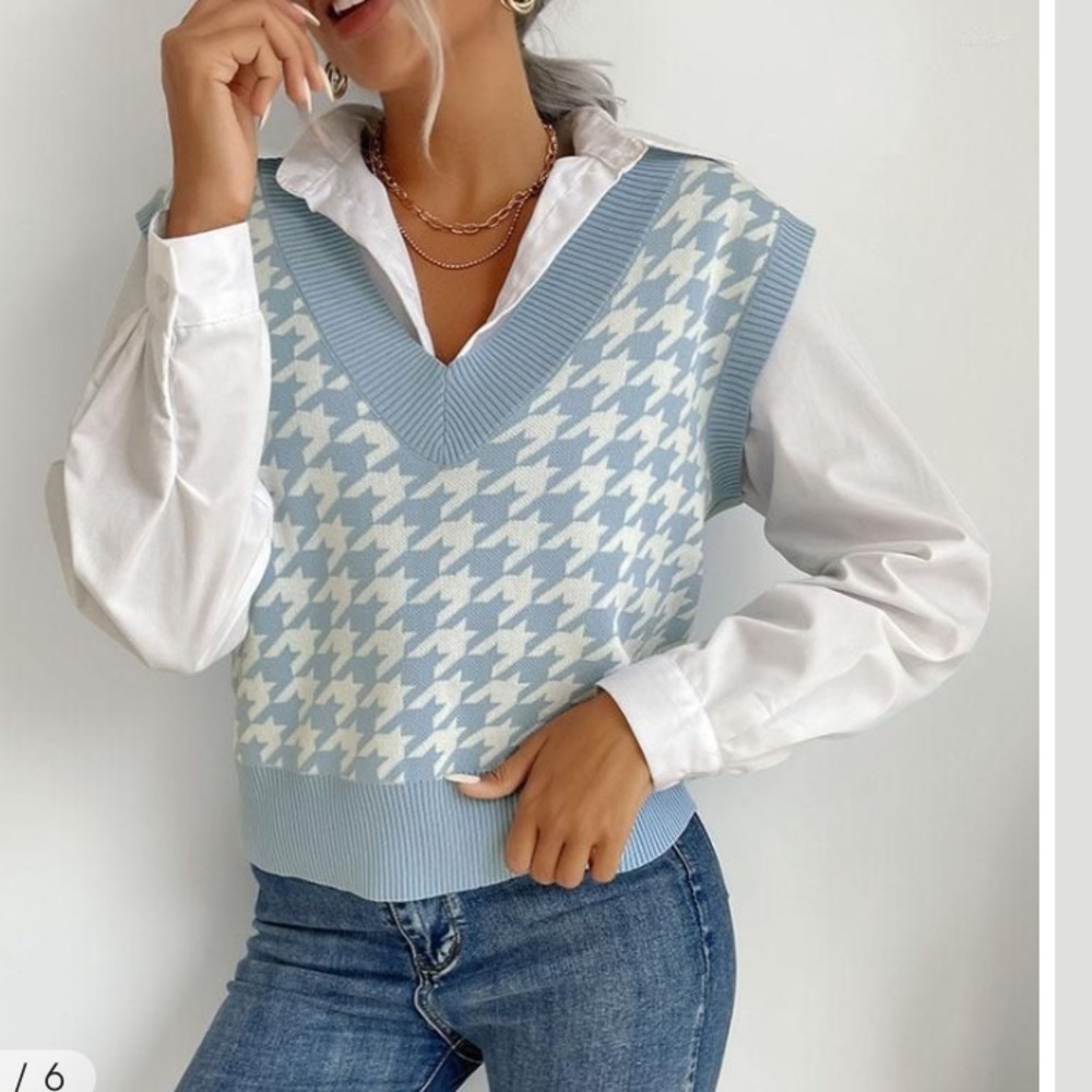 SHEIN blue checkered knit vest size 11-12 years